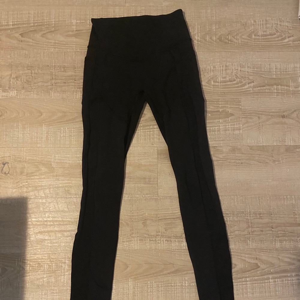 Black leggings